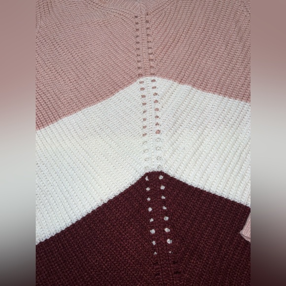 Just Polly Chevron Multicolor Knit Sweater Size Medium EUC - Picture 3 of 4